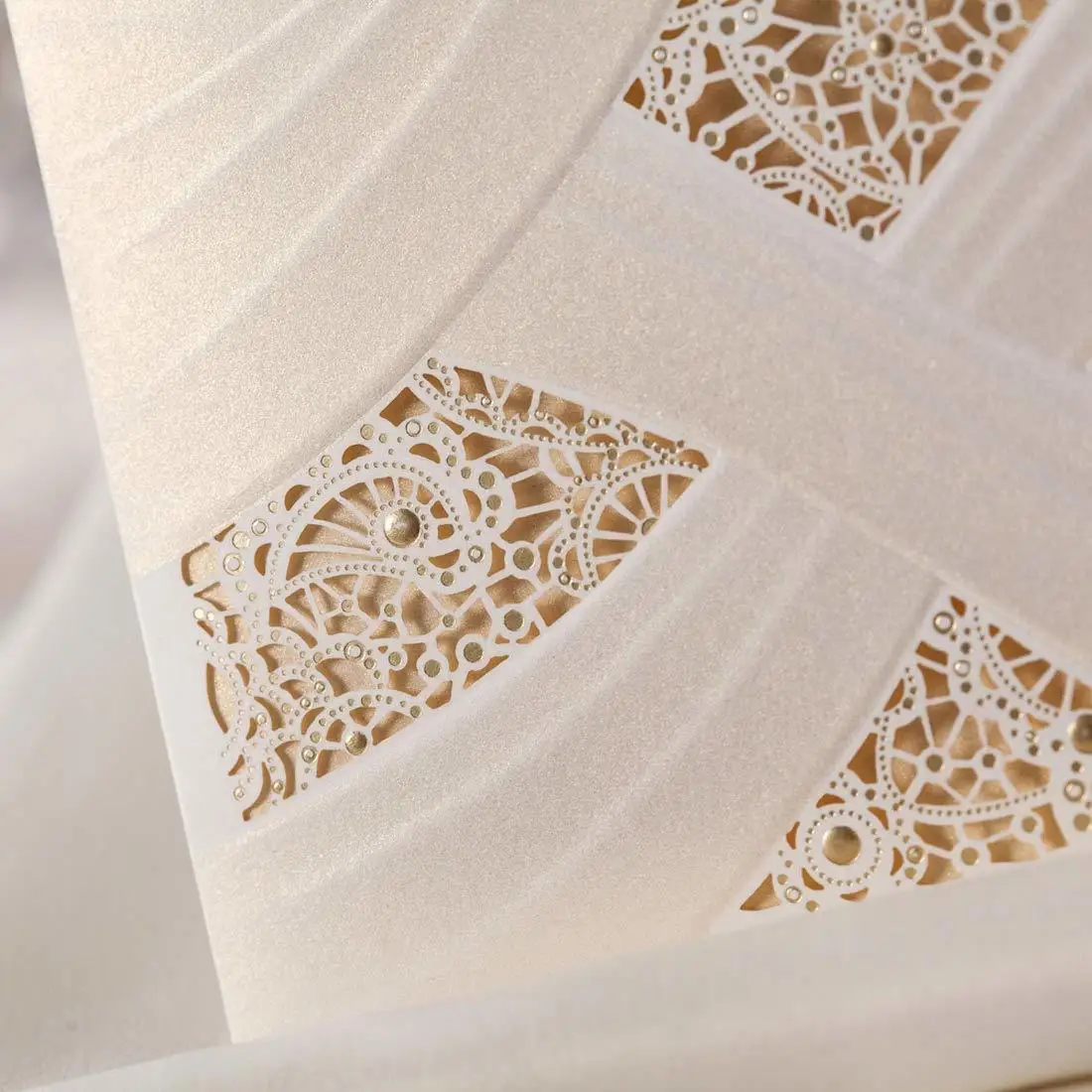 [ECHOES OF LOVE] 20 шт./лот Белая лазерная резка свадебные пригласительные открытки