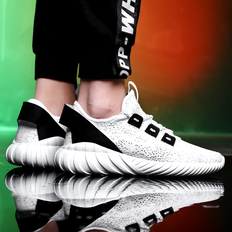 Мужская обувь кроссовки для влюбленных модная повседневная на плоской подошве