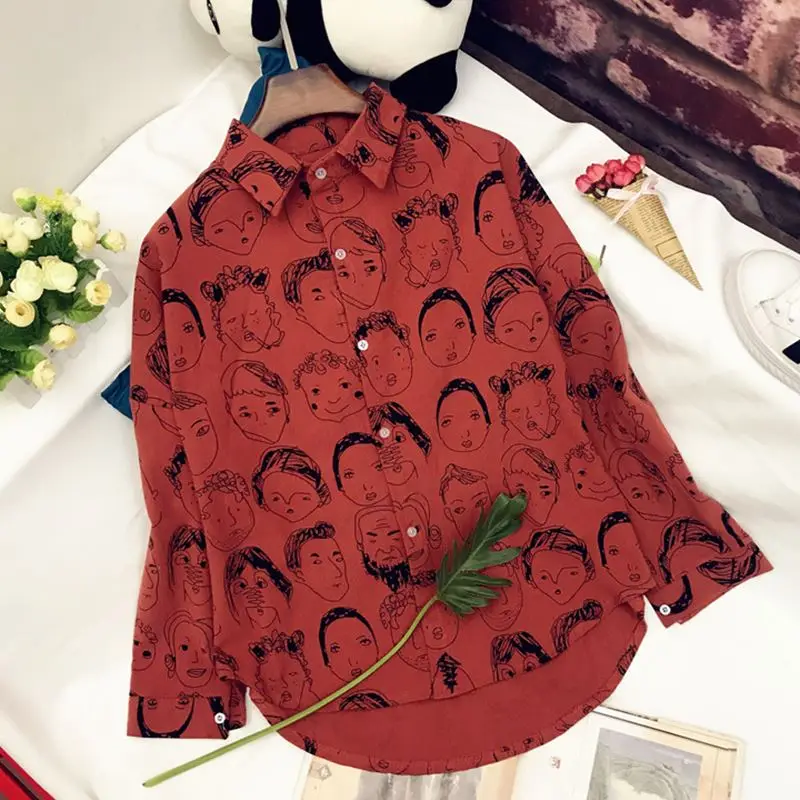 Black and white print Single-breasted new cartoon long-sleeved woman on top Spring blouse |