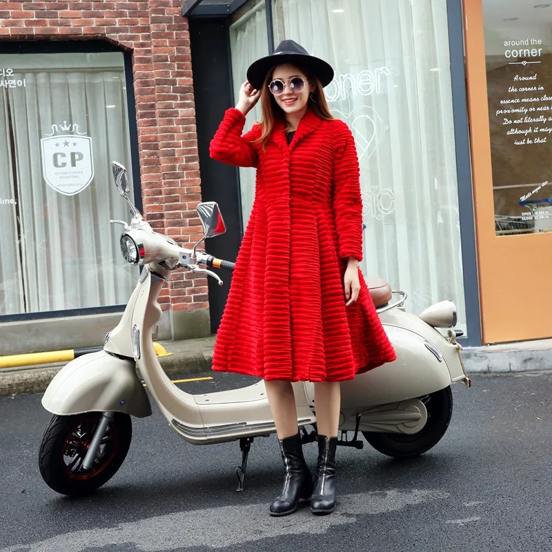 Женское меховое пальто с отложным воротником тренчкот из кроличьего меха в