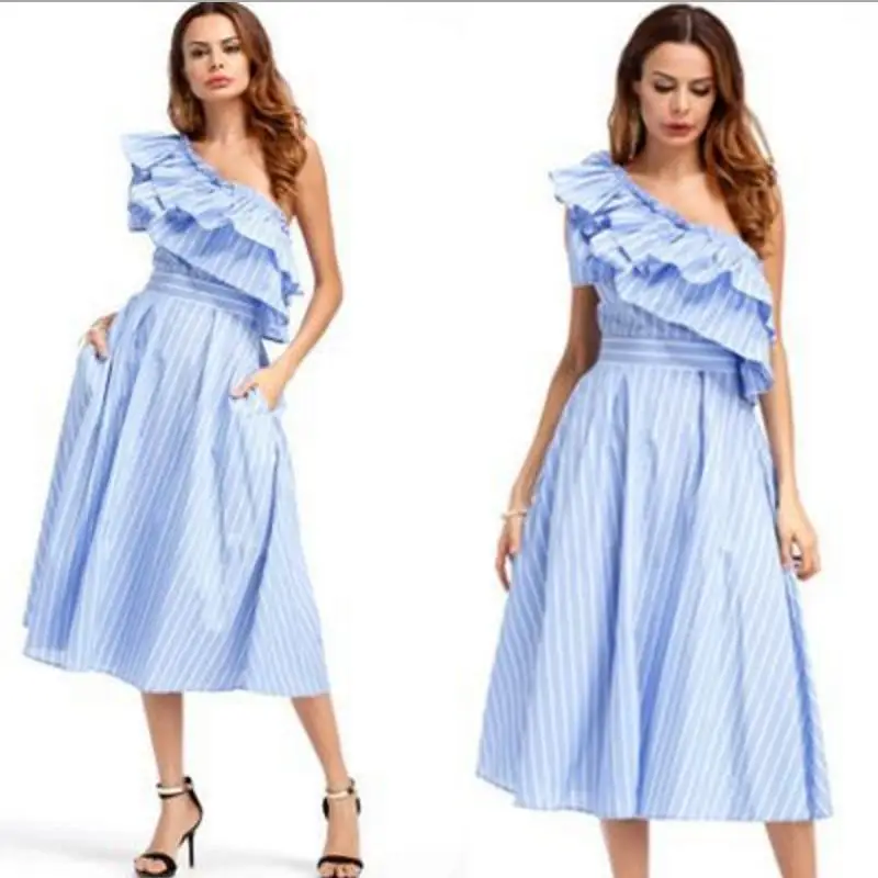 Женское приталенное платье в полоску летнее модное Брендовое без рукавов с