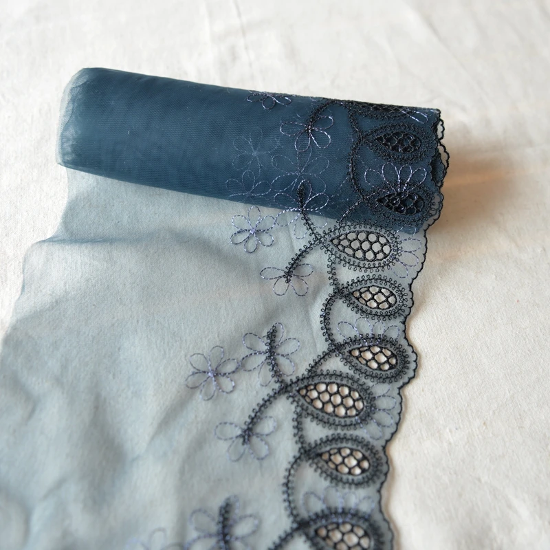 Net yarn embroidery lace Doll coiffure cloth clothing 19 cm wide f793 | Дом и сад