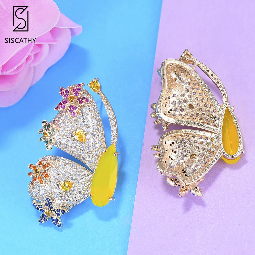 

Cute Cubic Zirco Stud Women Earrings Charm Butterfly Clear Crystal Earring Wedding Engagement Jewelry Girl Party Accessories
