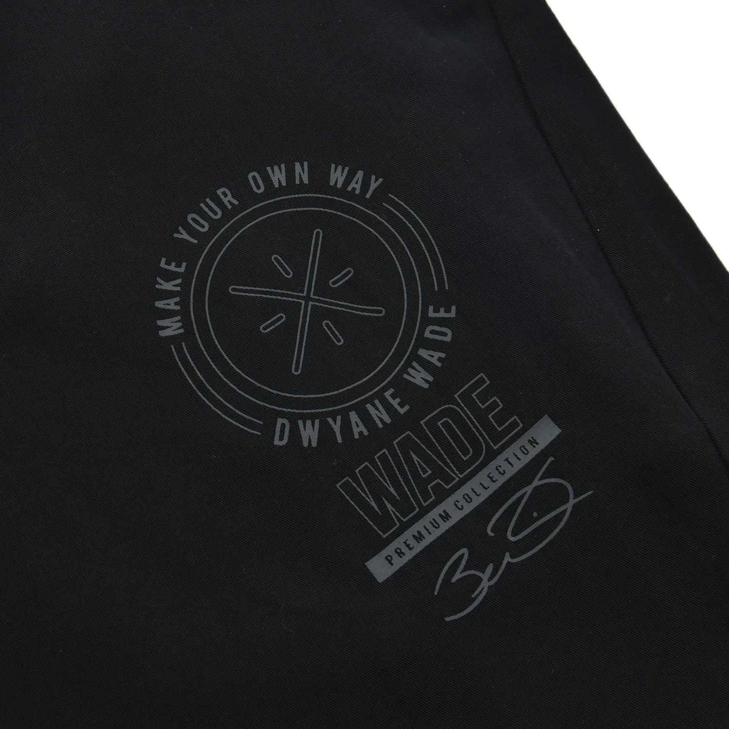 Мужские повседневные брюки Li-Ning свободные укороченные из 100% вискозы с подкладкой