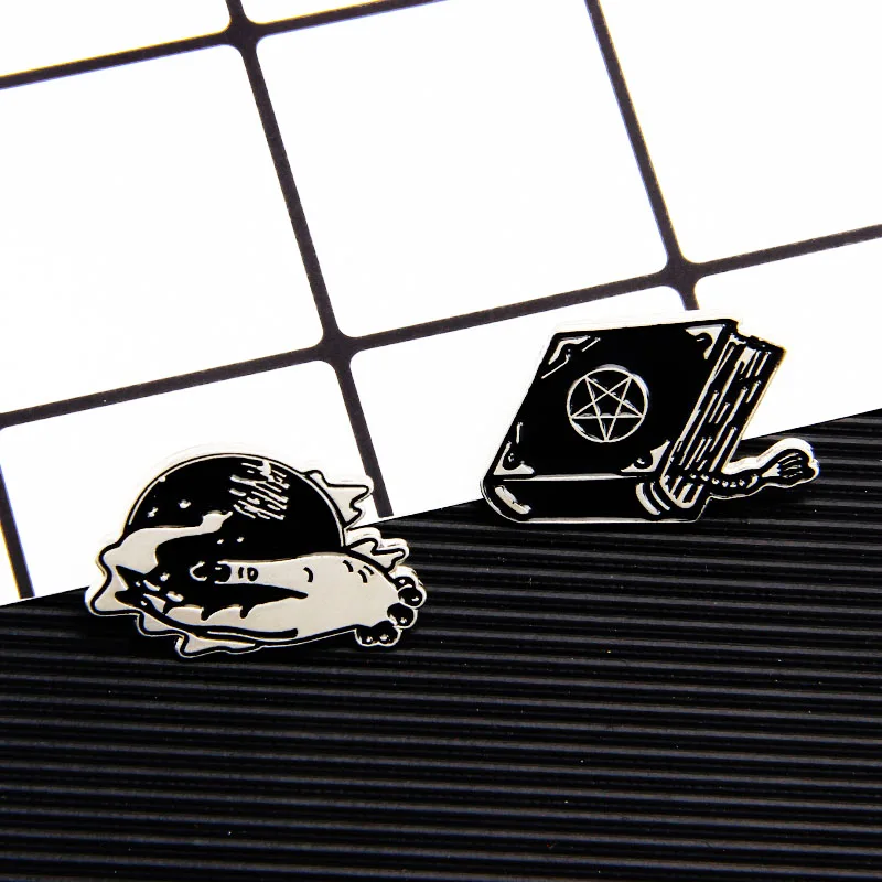 Ведьмы заклинание книга колдовство Pin набор ведьмы булавка Волшебная броши