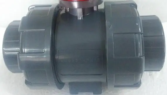 DN25 UPVC PTFE клей BSP двойной Союз 2 ходовой корпус шарового клапана без