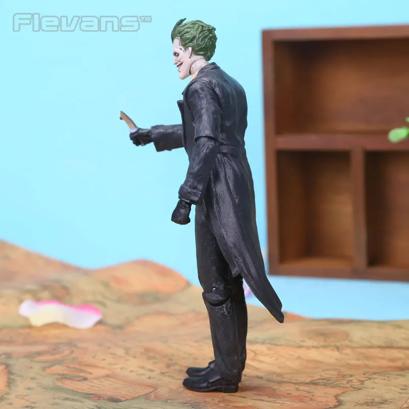 DC Бэтмен Джокер ПВХ фигурка Коллекция Модель игрушки 7 дюймов 18 см 15 видов стилей