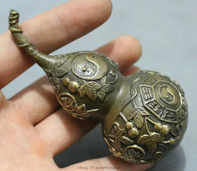 

Elaborate Chinese Old-style folk geomantic gourd-shape auspicious copper statue