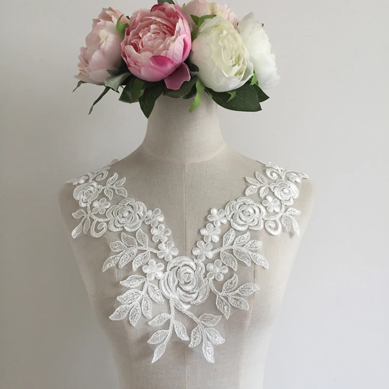 

1PCS 100% Polyester Off White Floral Lace Collar Fabric Trim DIY Embroidery Lace Fabric Neckline Applique Sewing Craft