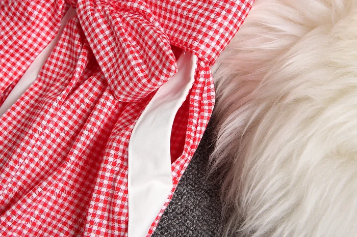 Женское платье на пуговицах ALPHALMODA приталенное без рукавов до середины икры с