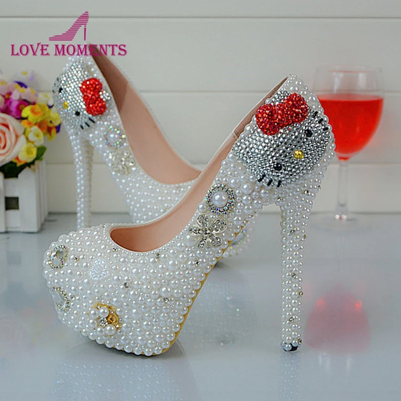 

Свадебные туфли с героями мультфильмов, украшенные стразами, белые жемчужные весенне-осенние женские туфли для вечеринок, на выход, на кабл...