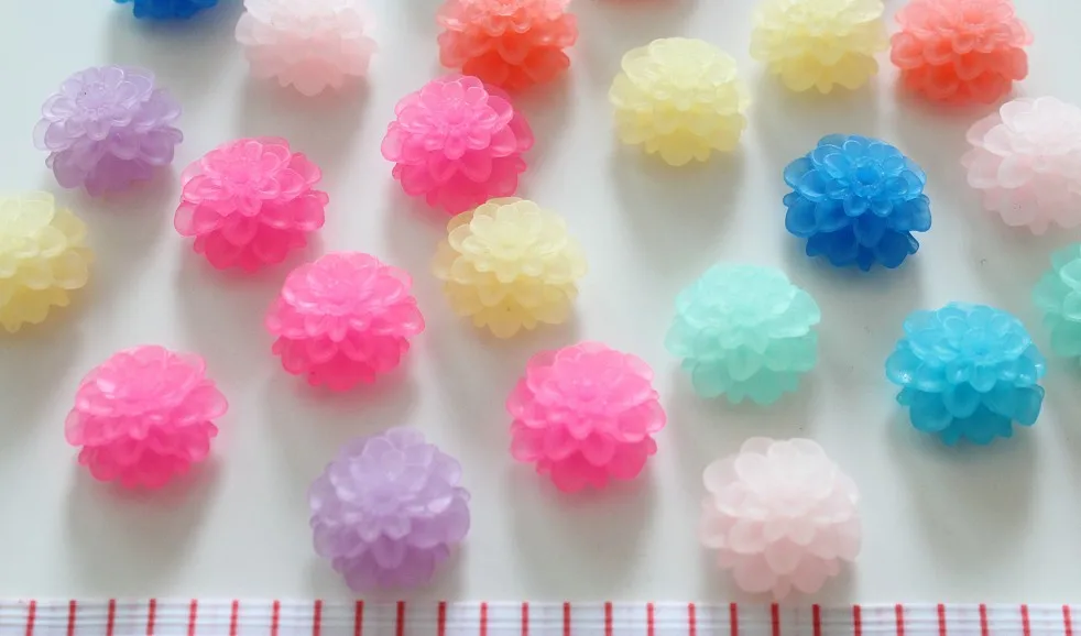 

200pcs big pastel lucite Resin kawaii Clear transparent mixed Dahlia Mum Flowers Deco cabochons Flatbacks 22mm