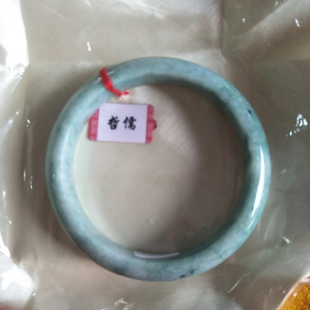 

Zheru Jewelry Pure Natural Jadeite Bracelet Natural Pale Green 54-62mm Princess Bracelet Gift for Women A Certificate