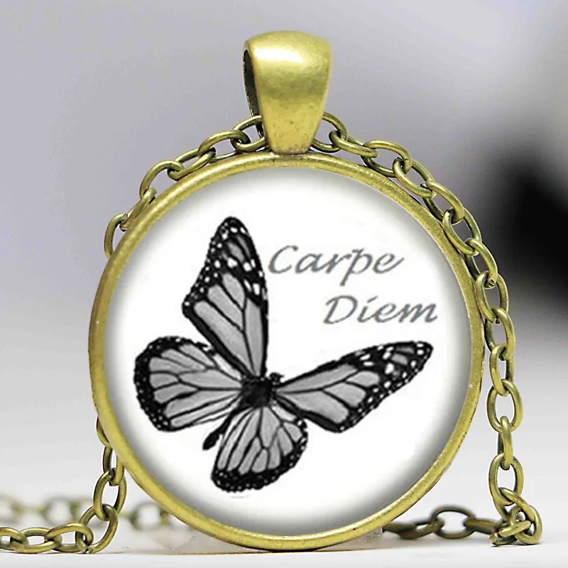 Ожерелье с бабочкой стеклянный драгоценный камень кулон животными модные