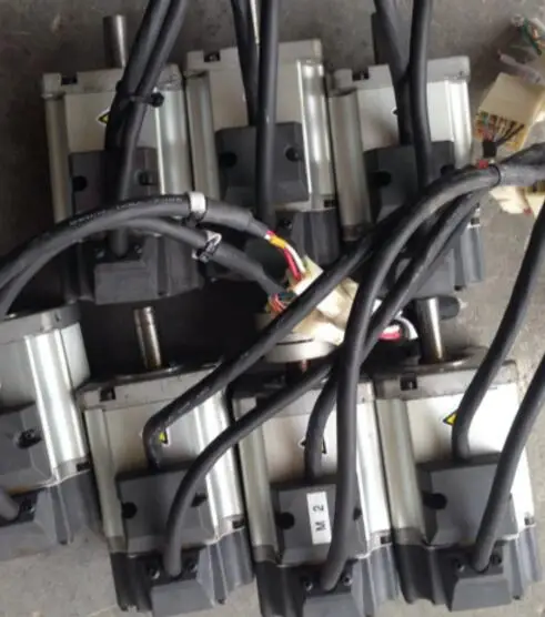 

Servo motor MUMS022A1EOS , Used one , 90 % appearance new , 3 months warranty , fastly shipping
