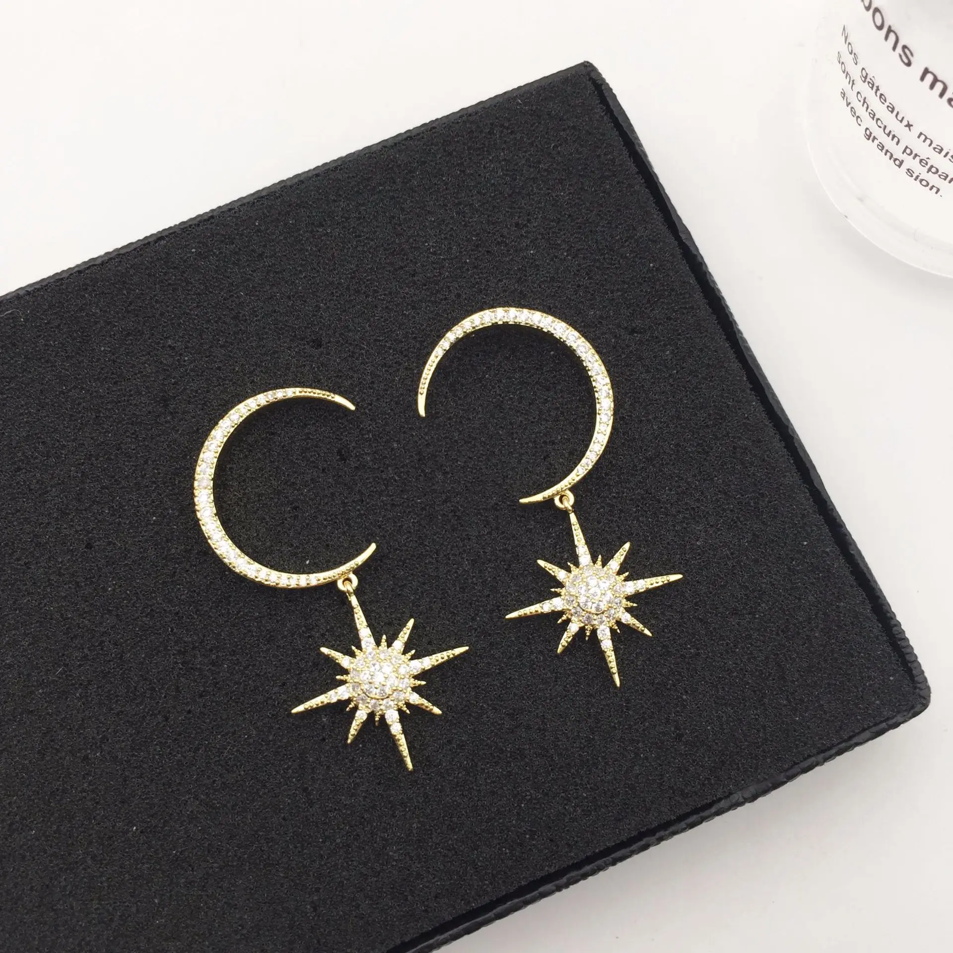 exaggerated big luxury zircon crescent stars earrings atmosphere socialite elegant | Украшения и аксессуары