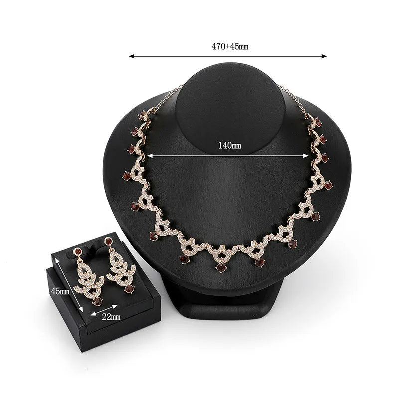 Преувеличены сплава серьги Цепочки и ожерелья комплект Для женщин модные