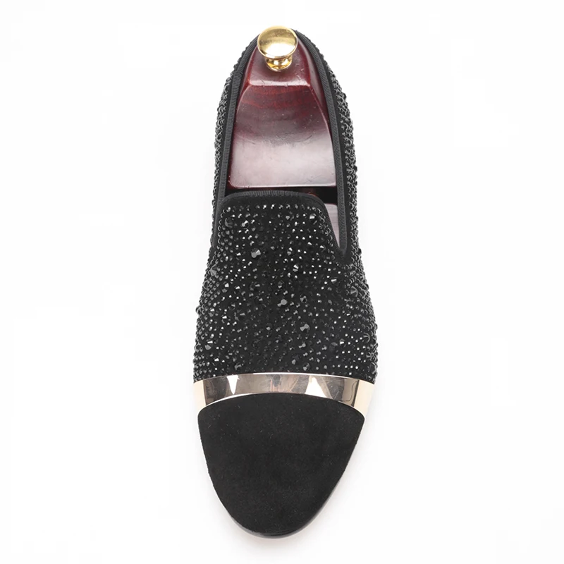 Мужские замшевые лоферы ручной работы с черными бриллиантами золотистый ремешок