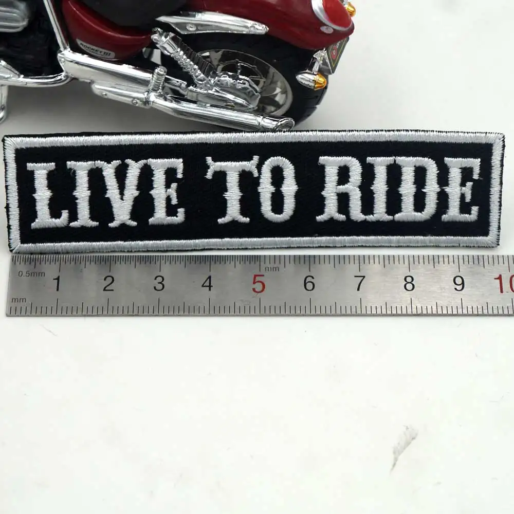 LIVE TO RIDE Именные Бирки вышитая аппликация, этикетка для шитья панк байкерские нашивки наклейки для одежды аксессуары для одежды значок - Цвет: name patch 46 a3