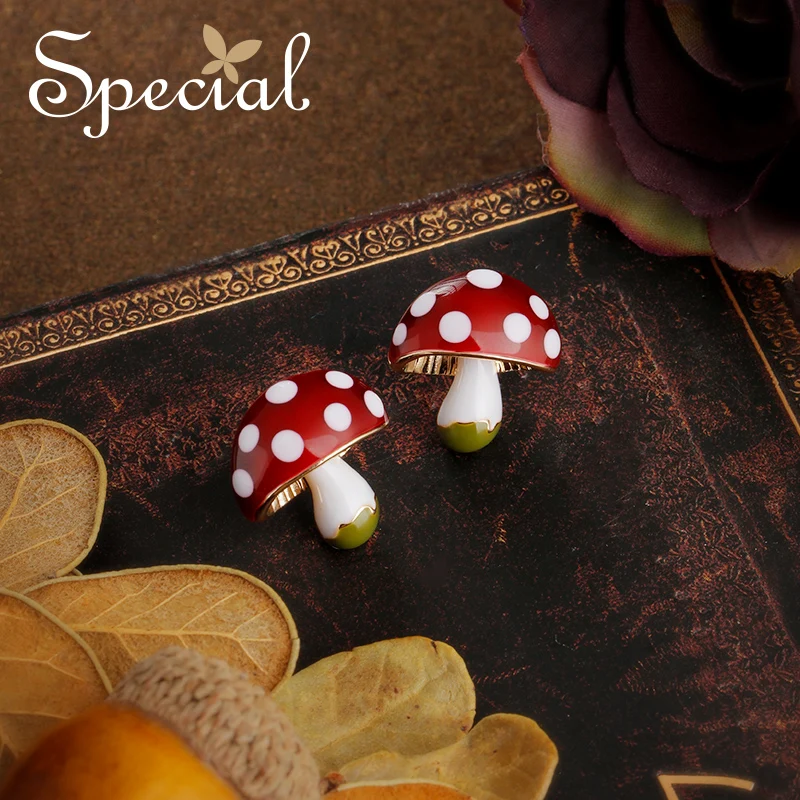 

Special Fashion Enamel Lovely Stud Earrings Cute Cartoon Earing Handmade Smart Mushroom Jewelry Gifts for Women S2769E