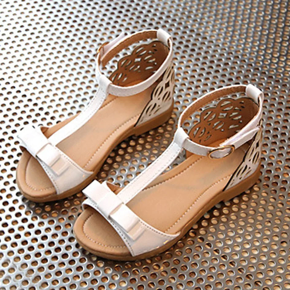 Полые из моды малышей сандалии 2017 летние дети девушки пляж корея т ремень ребенка