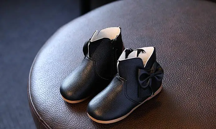 Surprise Wholesale New Children's Snow Boots Kids Plush Warm shoes Baby Red Pink Winter Enfatnts |