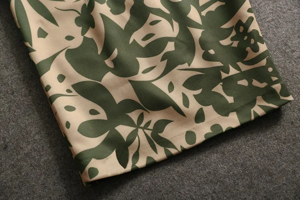 Новое поступление осенние женские повседневные Костюмы в подиумном стиле пальто