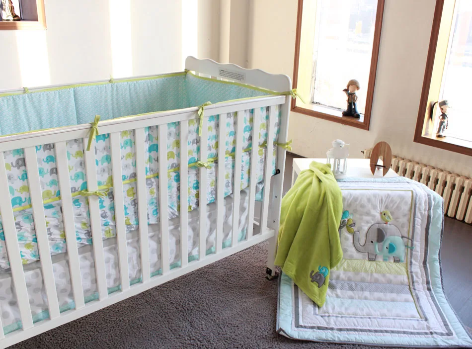 Discount! 7pcs Embroidered Baby Crib Bed Linen Bedding Set Cot Bedclothes include(bumpers+duvet+bed cover+bed skirt) | Мать и ребенок