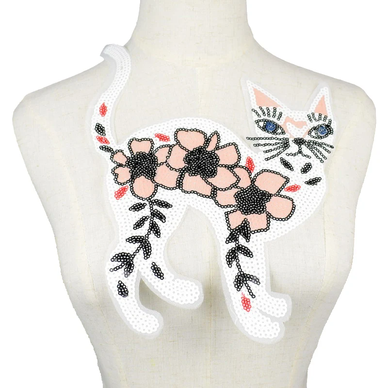 Патчи с вышитыми блестками и изображением белого кота | Дом сад