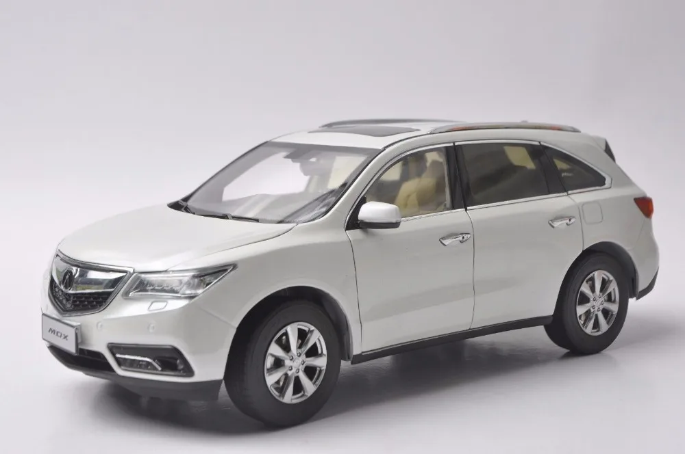 

1:18 Diecast Model for Acura MDX 2016 White Luxury SUV Alloy Toy Car Miniature Collection Gifts