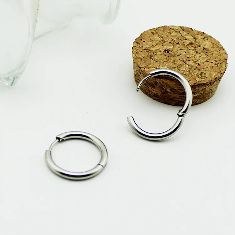 Модные корейские крутые серьги гвоздики Kpop для мальчиков круглые Обручи из