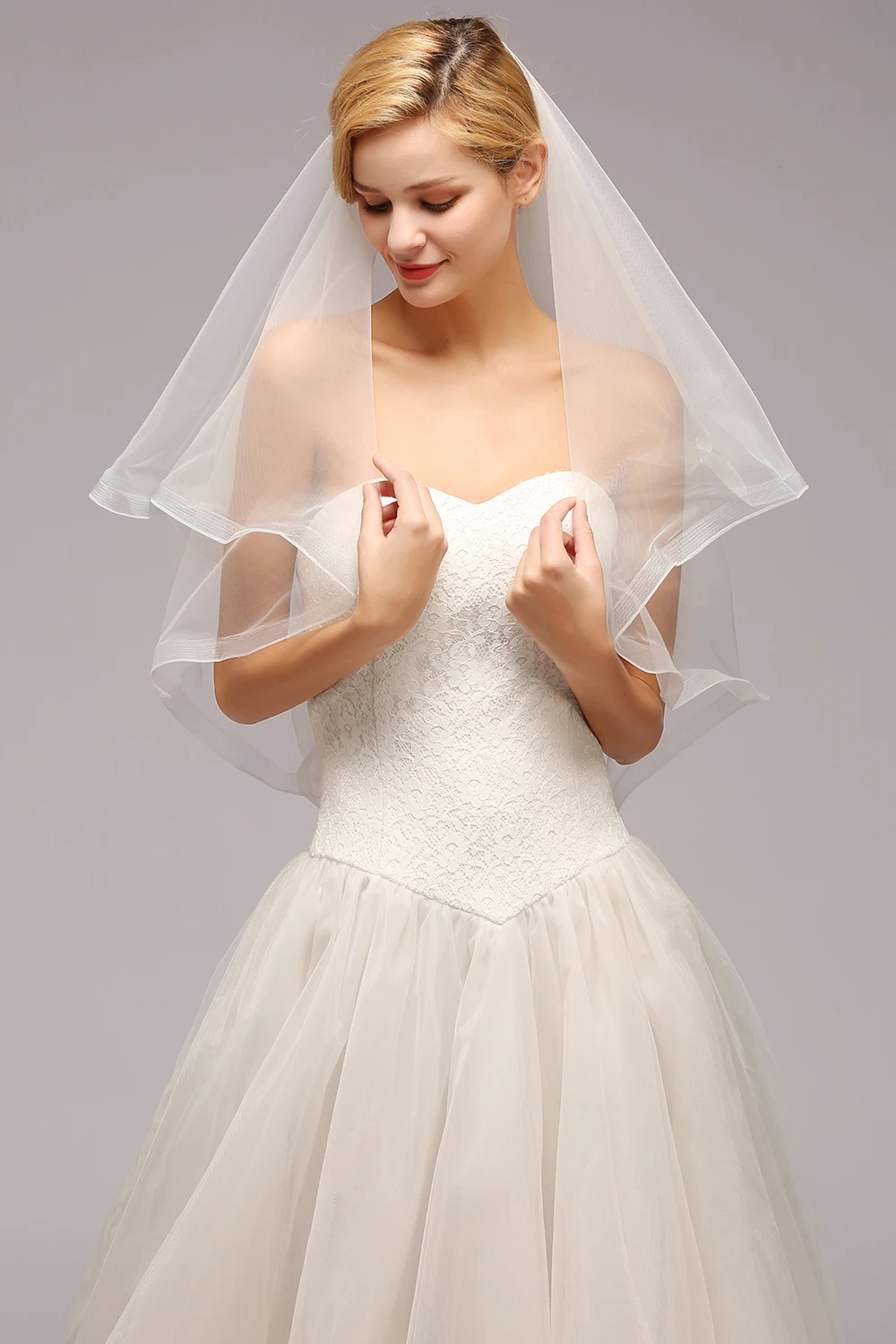 Вуаль Mariage 1 5 м однослойная лента край белый короткий цвет слоновой кости