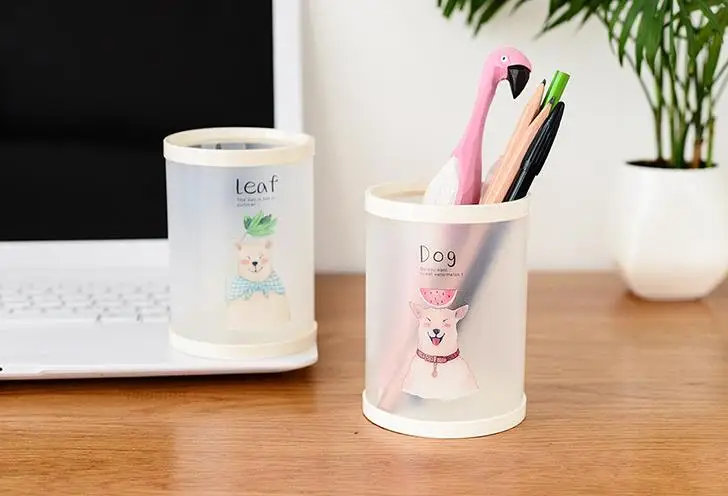 1 Pcs Kawaii Round Animal Cat Dog Number Starry Sky Office Desk PP Pen Holders Pencil Container Storage Organizer Stationery