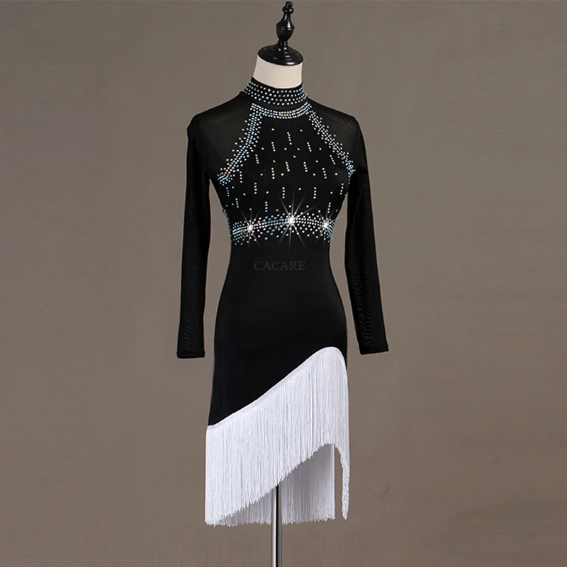 Женское платье с открытой спиной сетчатым рукавом и бахромой | Тематическая