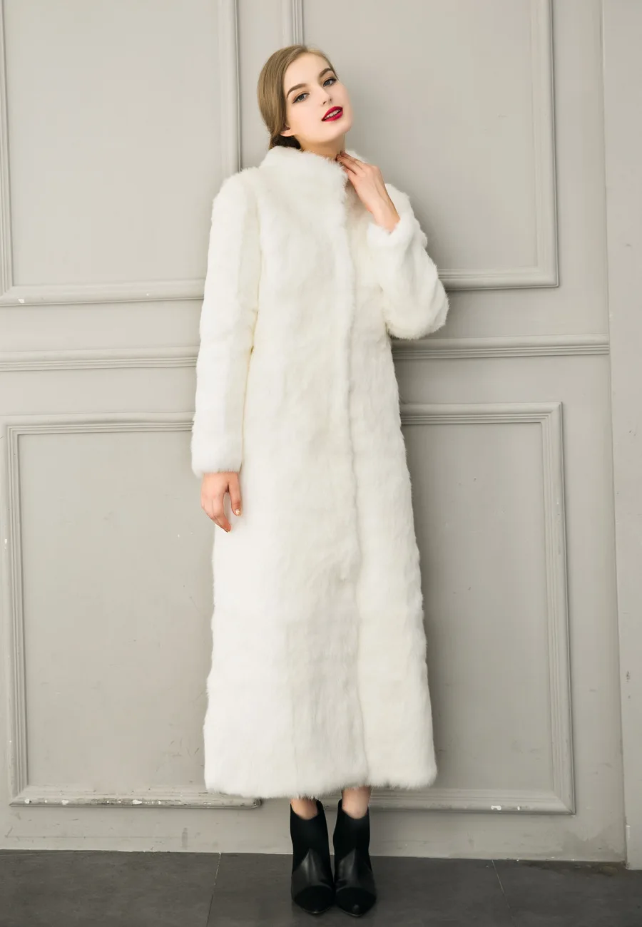 

2016 High-end European and American Faux rabbit fur coat fox fur overcoat Women Fur Coat T0552