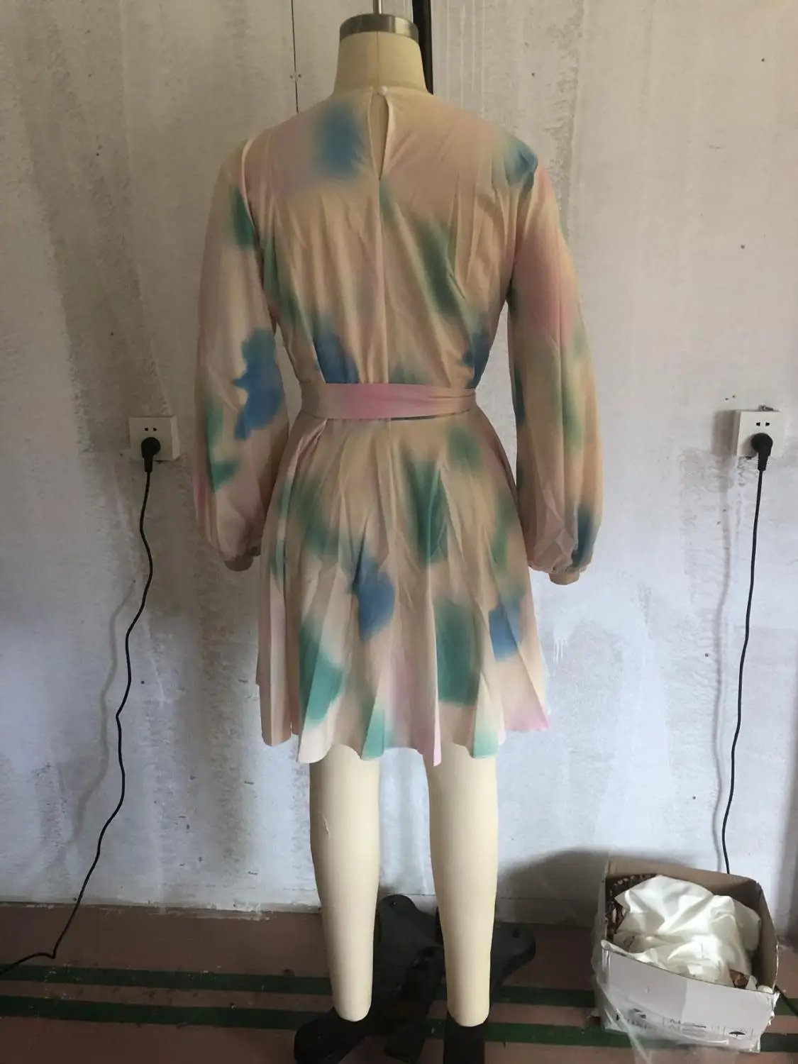 

Echoine Sweet Colorful Chiffon Tie Dye Print Lantern Long Sleeve Big Swing Short Dress Women Plus Size S-XXL Party Dresses Belt