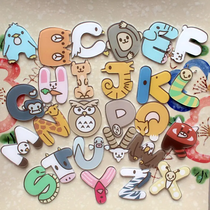 26 Английских Букв стиль животного акриловые значки набор необычная Милая брошь