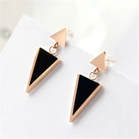 yun ruo 2018 new arrival fashion black triangle stud earring rose gold color woman gift titanium steel jewelry no fade wholesale