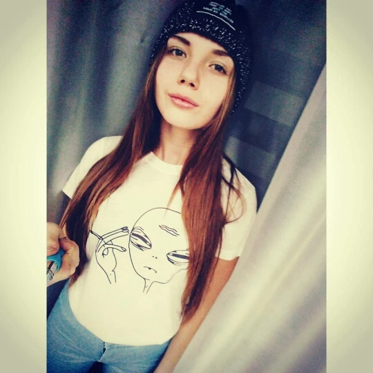 Популярная футболка Kwaii с курительными пришельцами женские Забавные футболки в