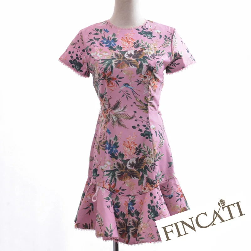 Летнее Платье Женщины 2017 Новый Цветочный Полым из Кружева Бинты Вернуться Тонкий