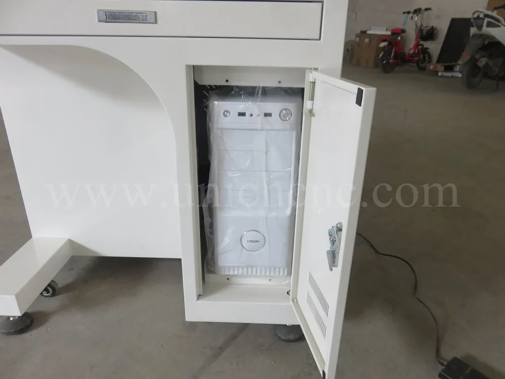 Превосходное волокно 30 Вт лазерная маркировочная машина на металлических и