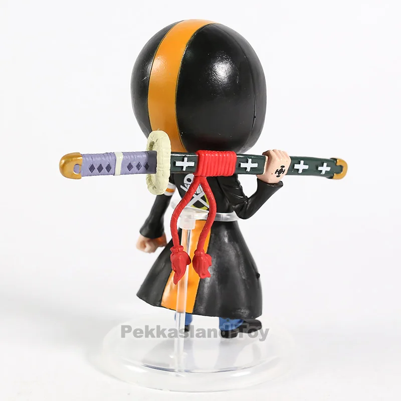 

Lucy / Trafalgar Law PVC Figure Collectible Model Toy Doll Brinquedos