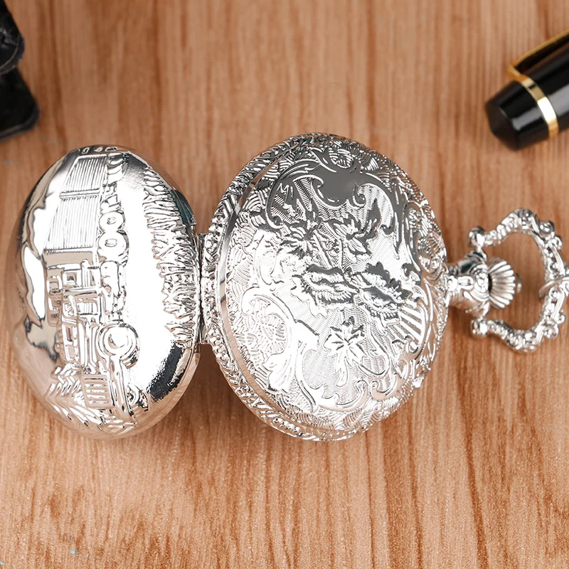 

Fashion Lorry Car Designer Silver Quartz Pocket Watch Simple Fob Clock With Necklace Chain Men Women Gift P457