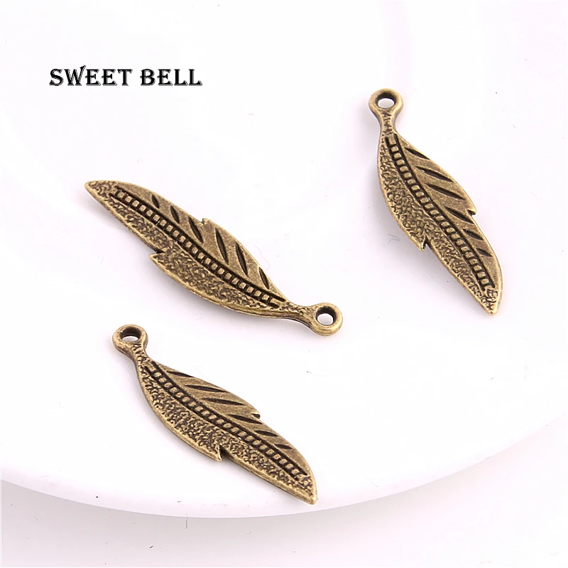 SWEET BELL 50 шт. 9*33 мм трехцветные металлические маленькие подвески в виде перьев