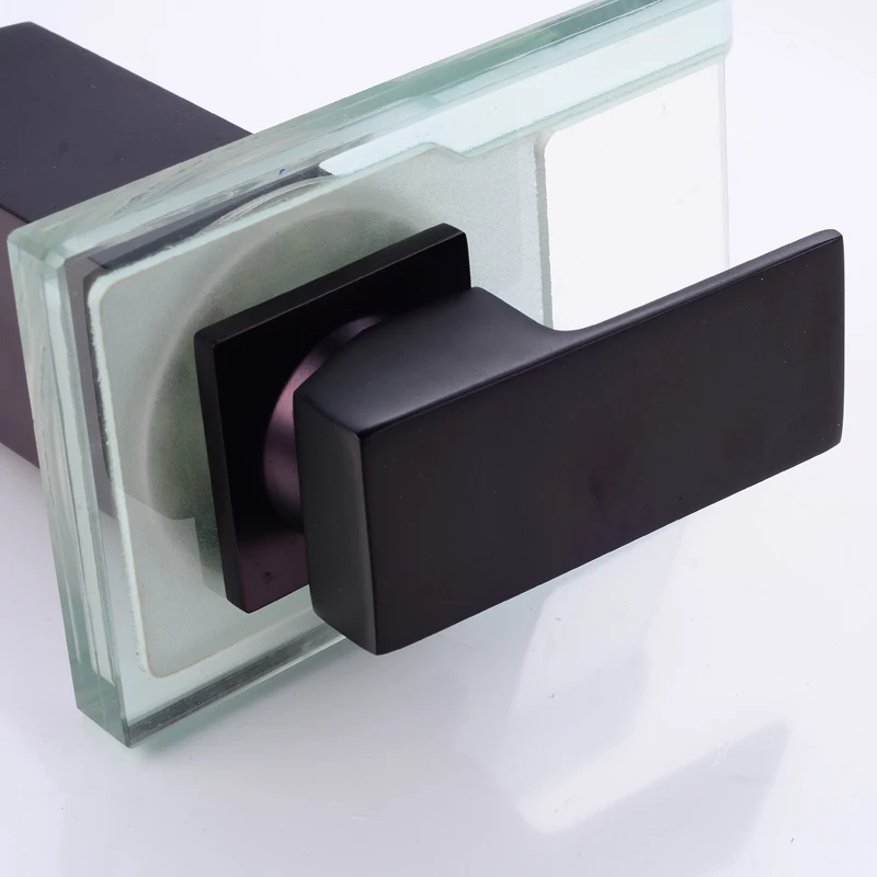 Кран для раковины кран ванной комнаты с водопадом светодиодный кран. Черная