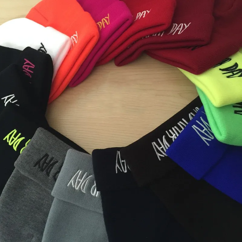 Новые шапочки Skullies, день плохой прически, вязаные шапки с вышивкой, зимняя теплая шапка унисекс, повседневная мужская Кепка для мальчиков, осенняя женская шапка в стиле хип-хоп