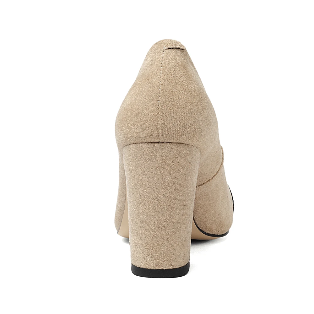 Женские офисные туфли Meotina серые на высоком каблуке с острым носком большие