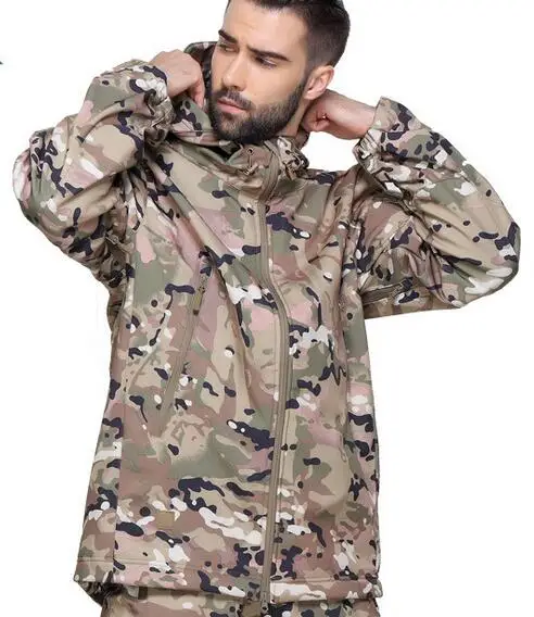 Army тактическая куртка человек скрытень Акула кожи Soft Shell TAD V4.0 военных пальто Мужчины куртка водонепроницаемая одежда