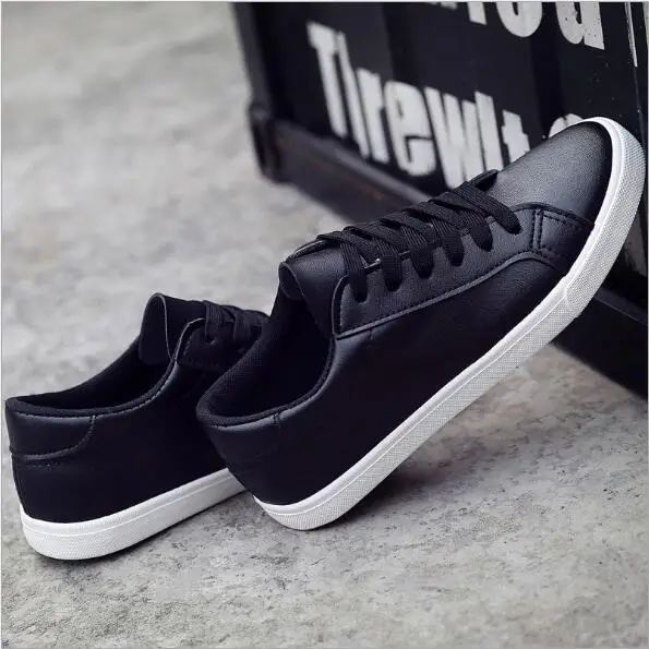 

2018 new spring tenis feminino lace-up white shoes woman PU Leather solid color female shoes casual women shoes sneakers