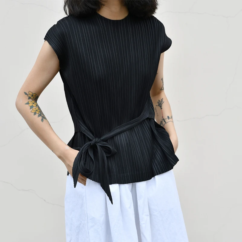 Дизайнерские плиссированные топы на бретелях Miyake Black Chenrui|Майки| |